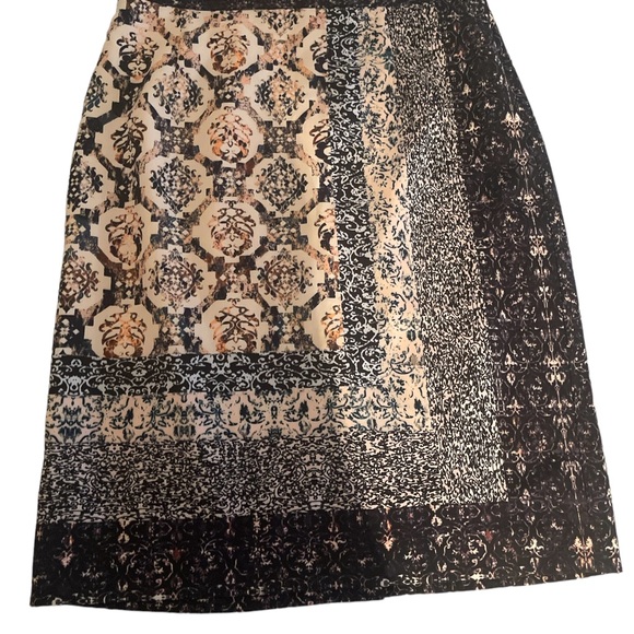 Women’s Antonio Melani Printed Pencil Skirt - Picture 2 of 3